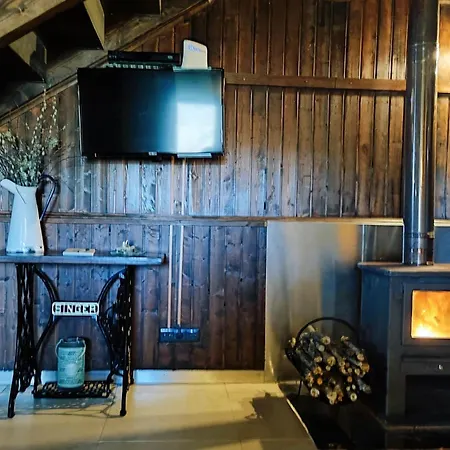 Alpstuga Casa Candeias *