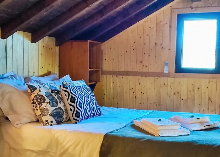 Casa Candeias * 멜가코